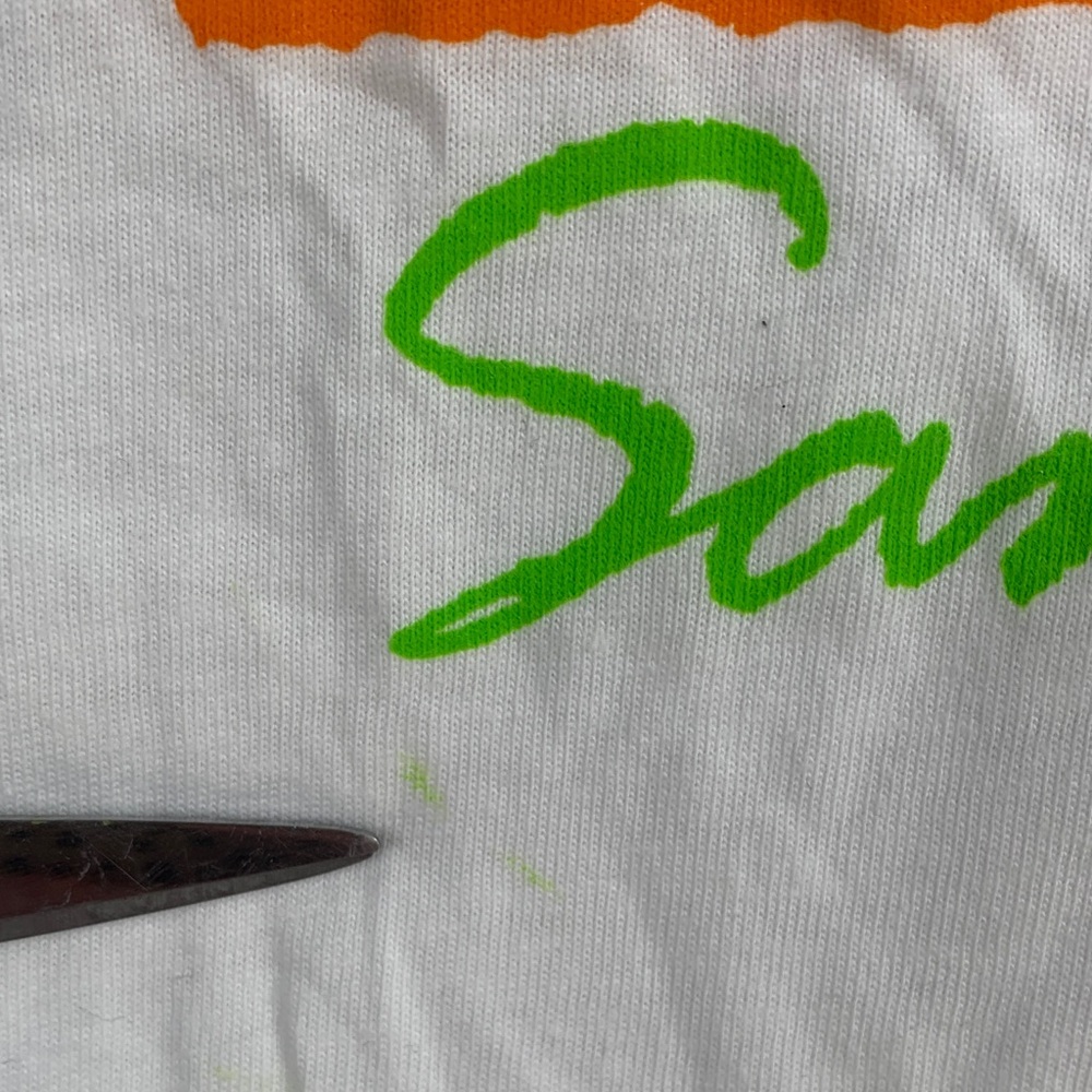 Vibrant Graphic Tee with San Francisco Design - Picture 9 of 17